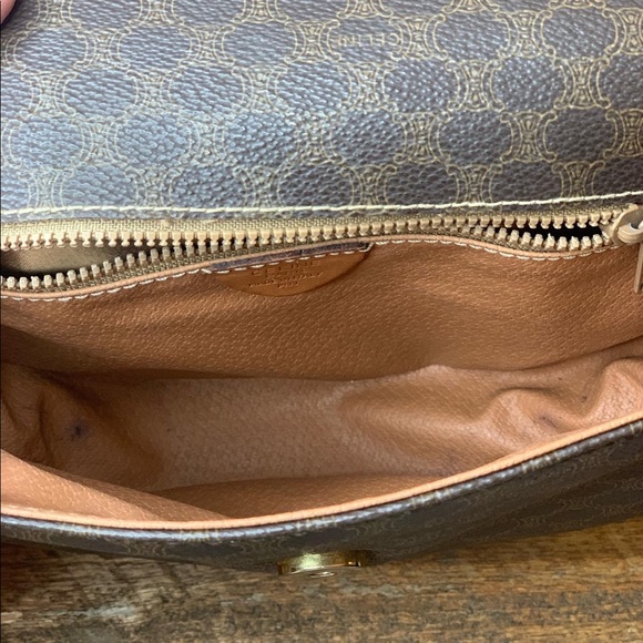 Vintage Celine Crossbody 100% Authentic - Picture 8 of 9